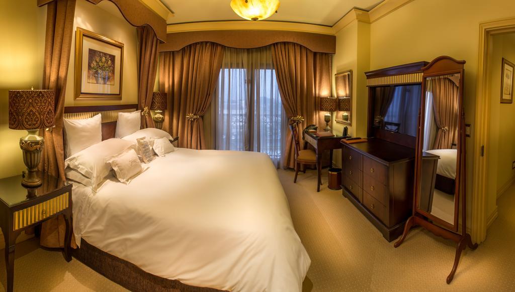 Peermont D'Oreale Grande At Emperors Palace Κέμπτον Παρκ Εξωτερικό φωτογραφία