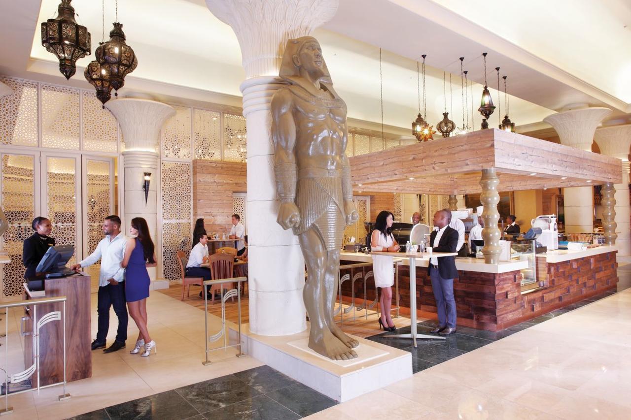 Peermont D'Oreale Grande At Emperors Palace Κέμπτον Παρκ Εξωτερικό φωτογραφία