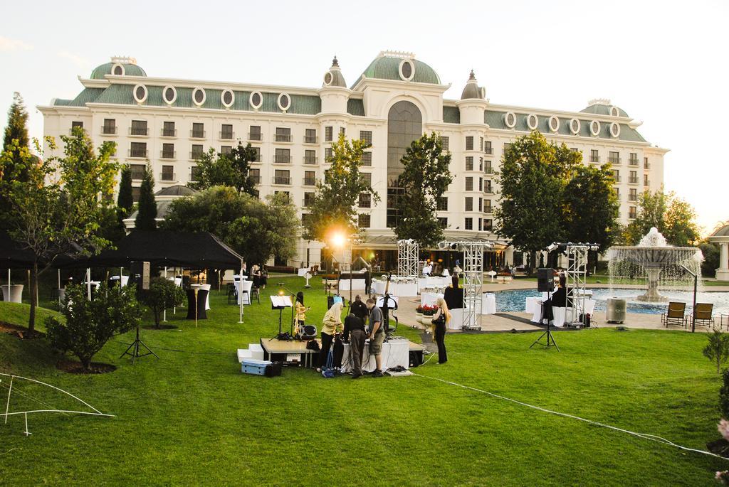 Peermont D'Oreale Grande At Emperors Palace Κέμπτον Παρκ Εξωτερικό φωτογραφία